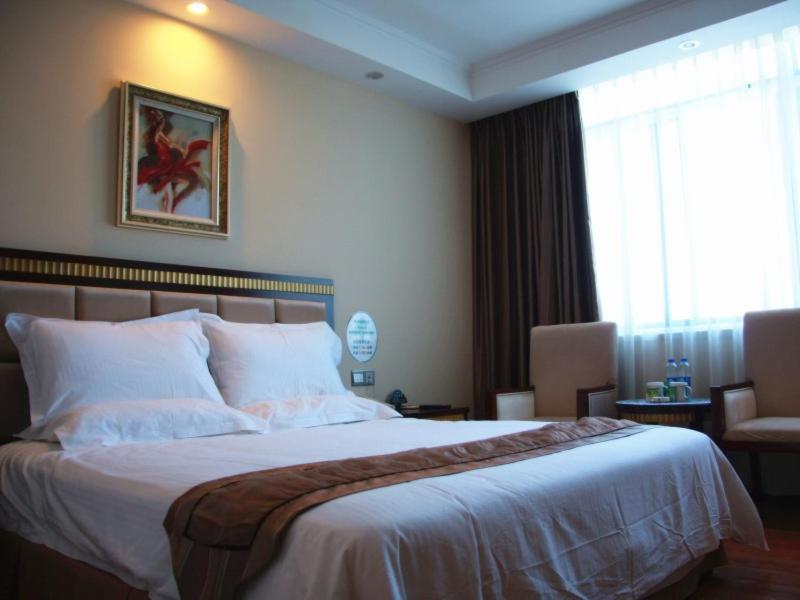 Greentree Inn Guangdong Shantou Chengjiang Road Business Hotel Eksteriør bilde
